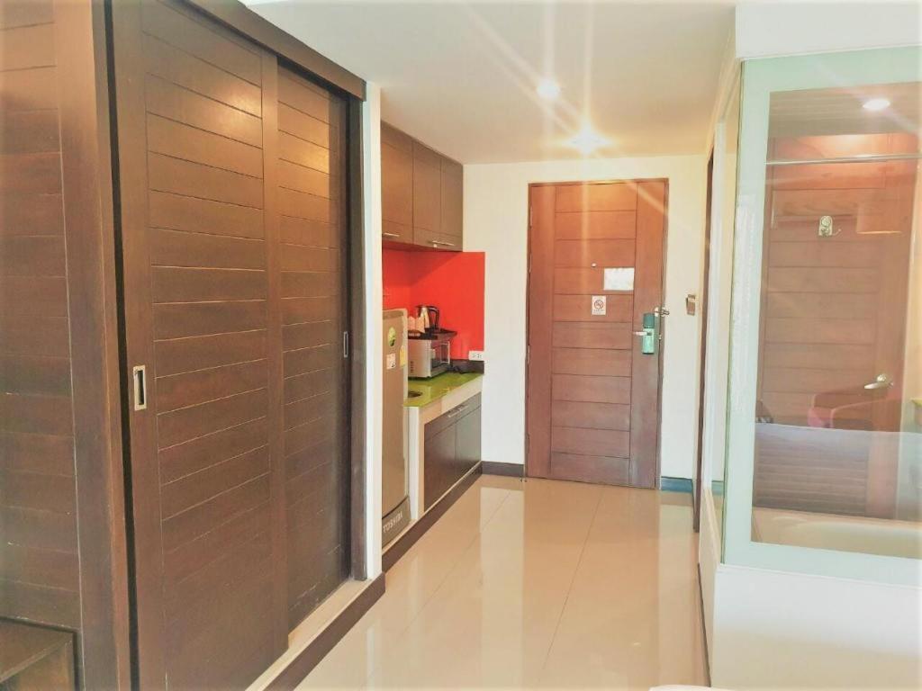Nice Residence Bangkok Esterno foto